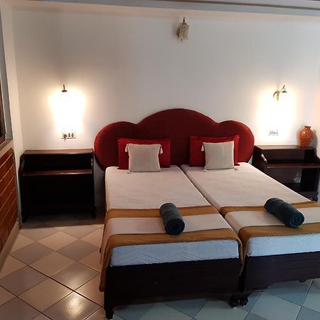 Kairali Palace Home Stay Теккади Экстерьер фото