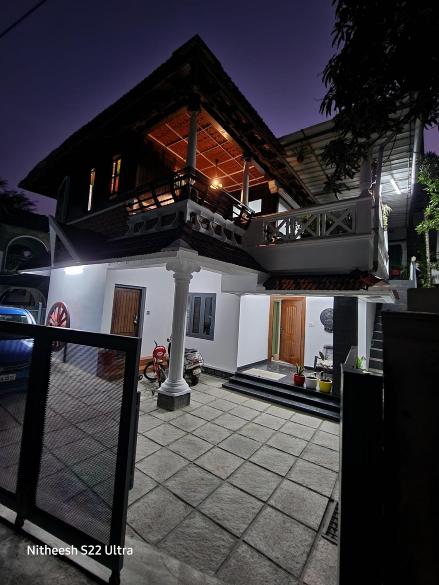 Kairali Palace Home Stay Теккади Экстерьер фото