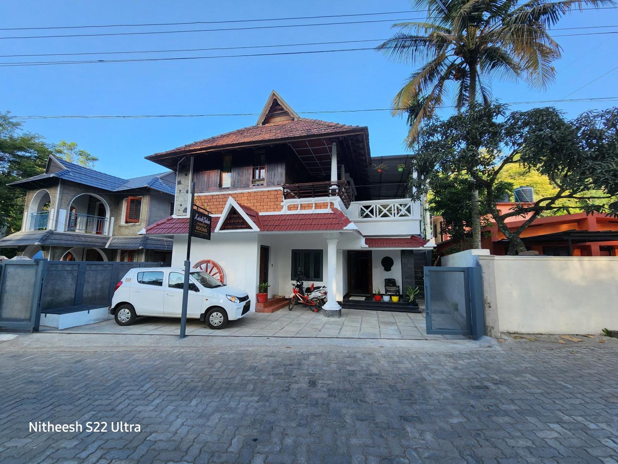 Kairali Palace Home Stay Теккади Экстерьер фото